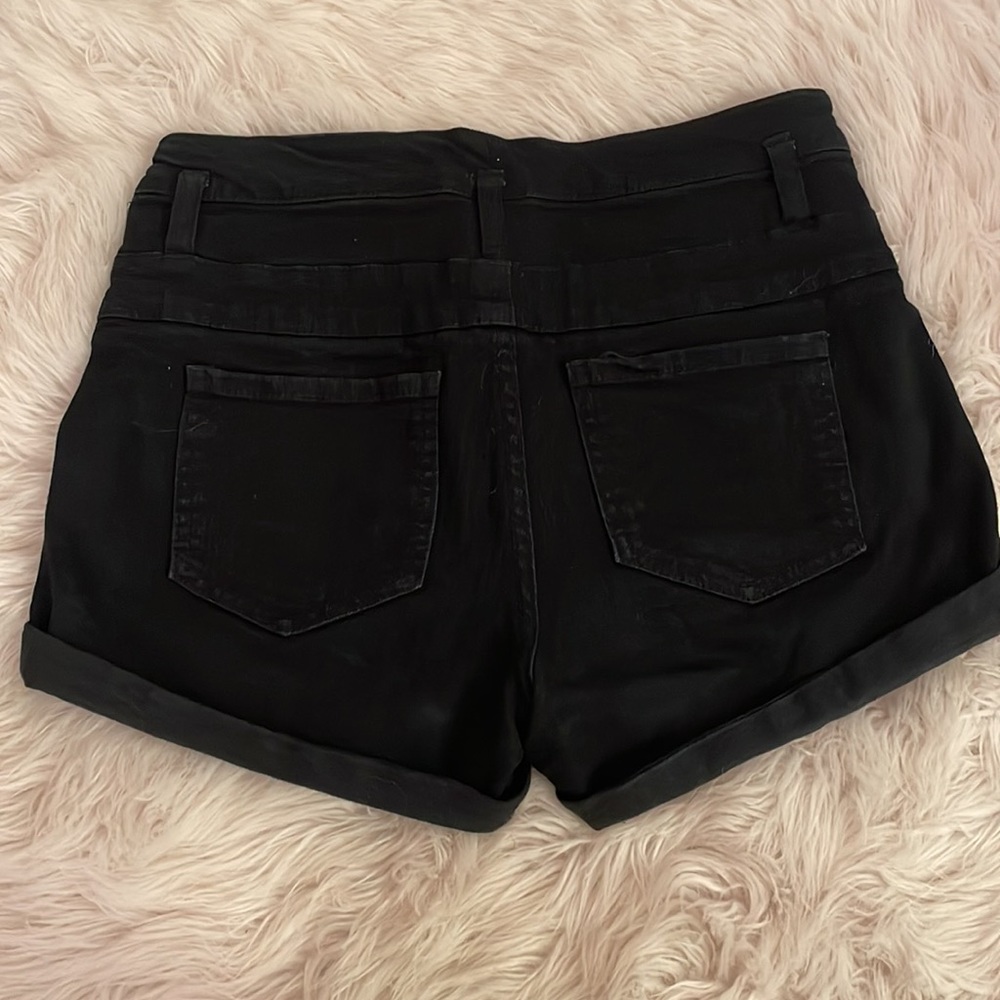 Mossimo High Rise Short - Picture 3 of 3